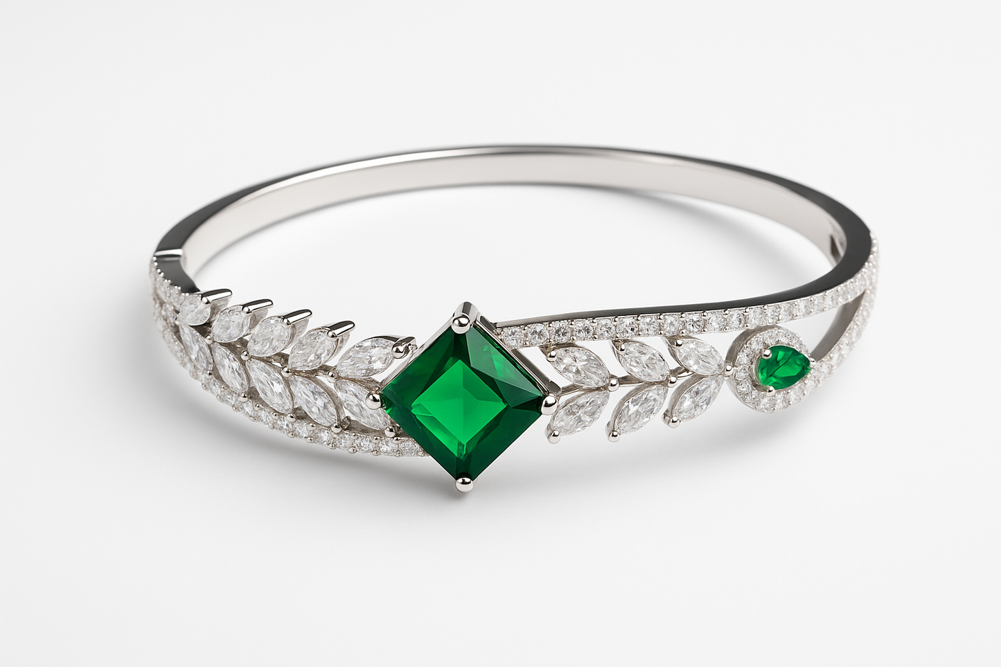 Silver Emerald Green Crystal Bracelet – Luxury Statement Bangle for Women