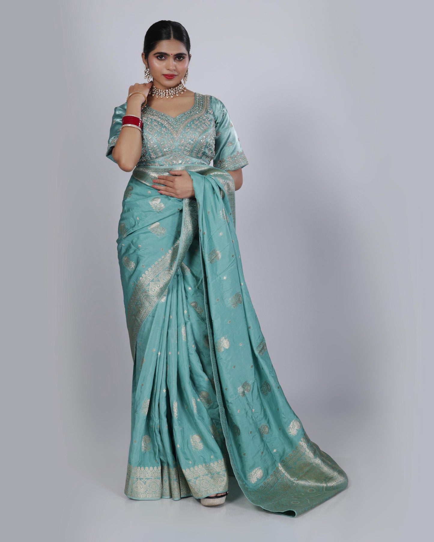 Saree Banarsi