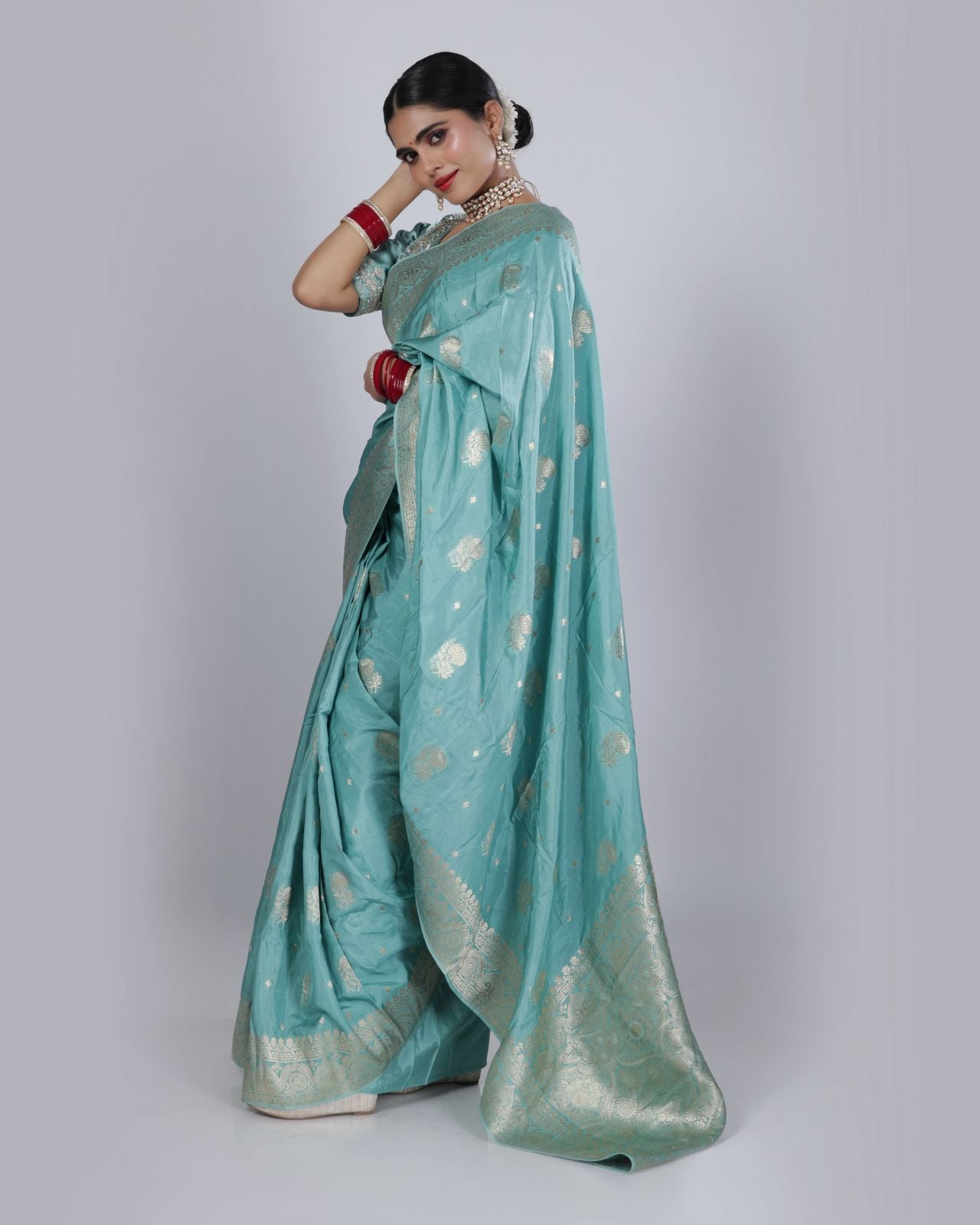Saree Banarsi