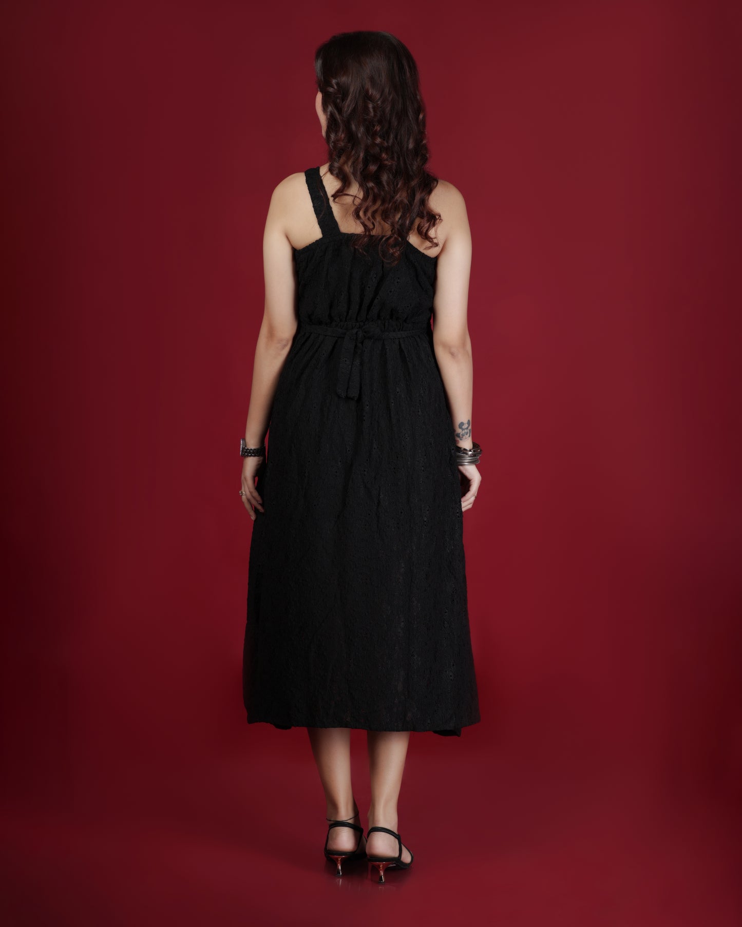 Elegant Black Sleeveless Maxi Dress – Women’s Evening & Party Wear