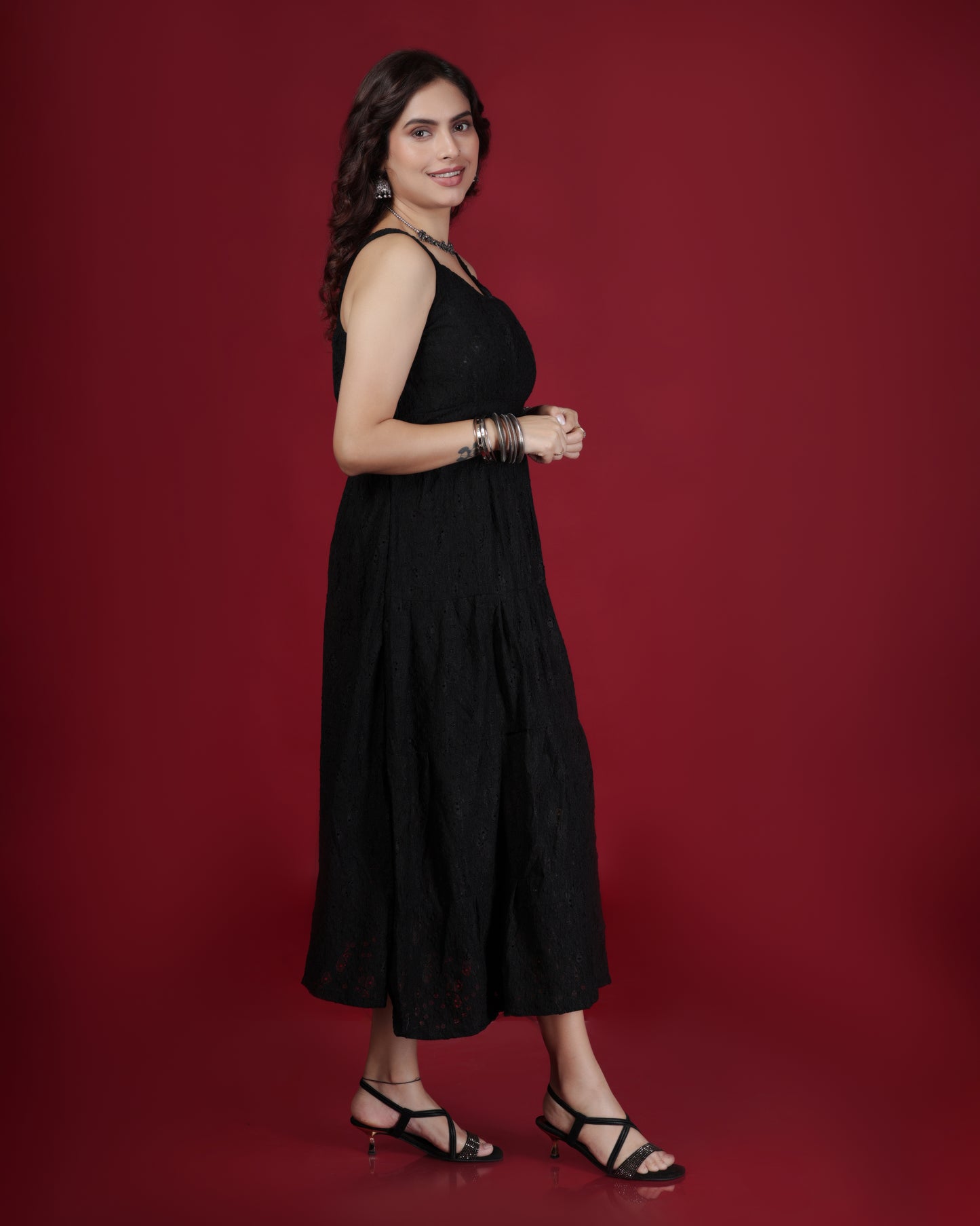 Elegant Black Sleeveless Maxi Dress – Women’s Evening & Party Wear