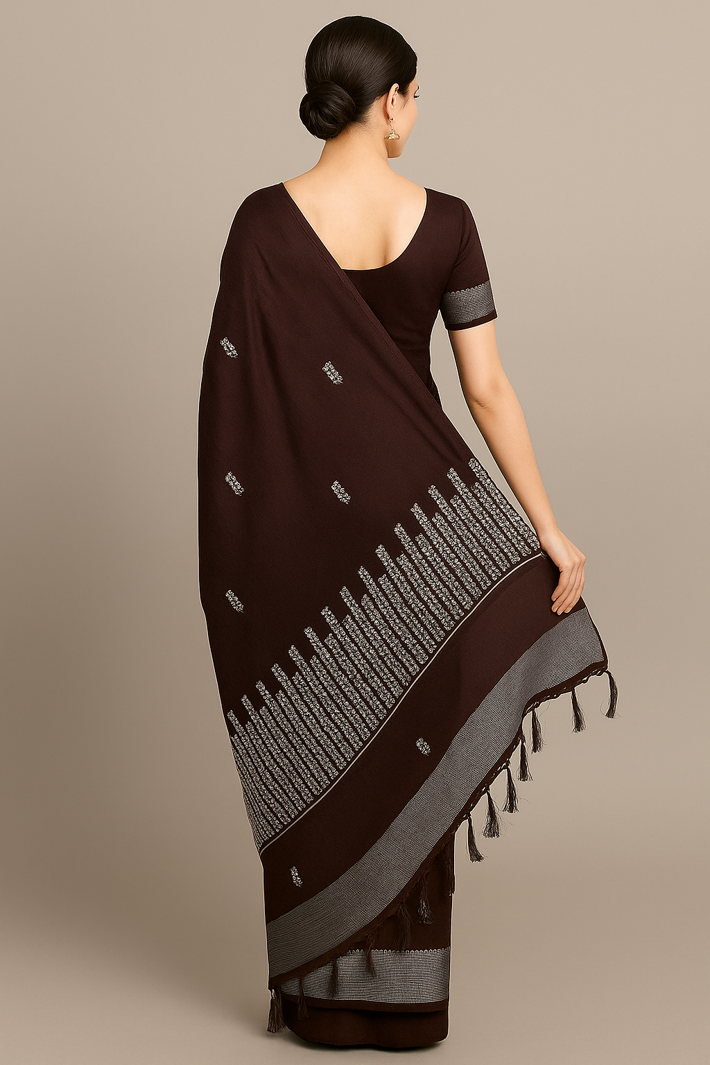 Elegant Handwoven Saree with Subtle Motifs and Modern Grace