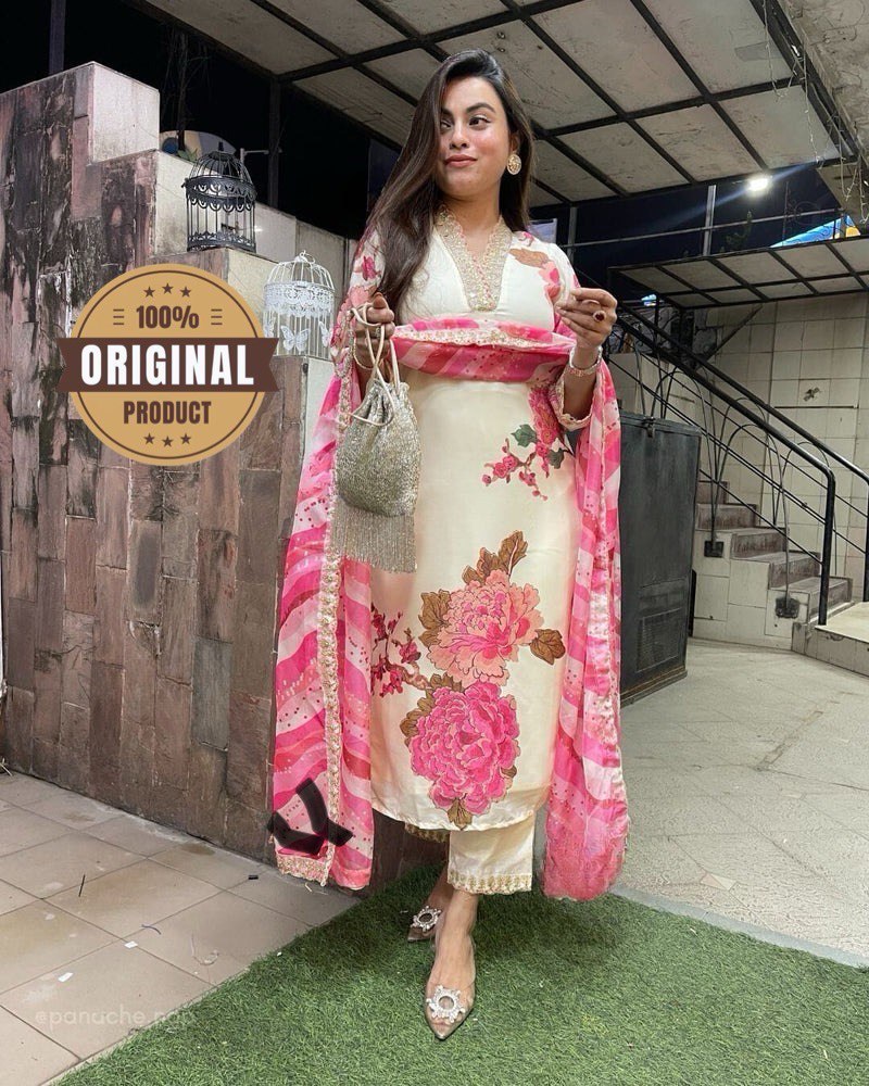This kurta set consists of kurta , trousers and dupatta