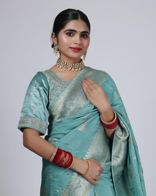 Saree Banarsi