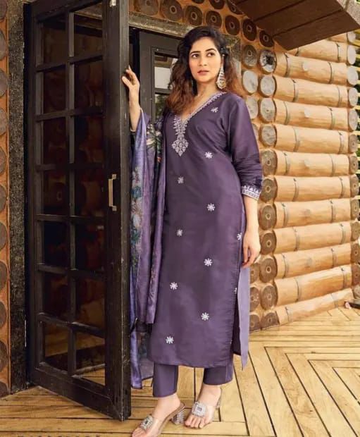 Elegant Lavender Cotton Embroidered Straight Salwar suit with dupatta